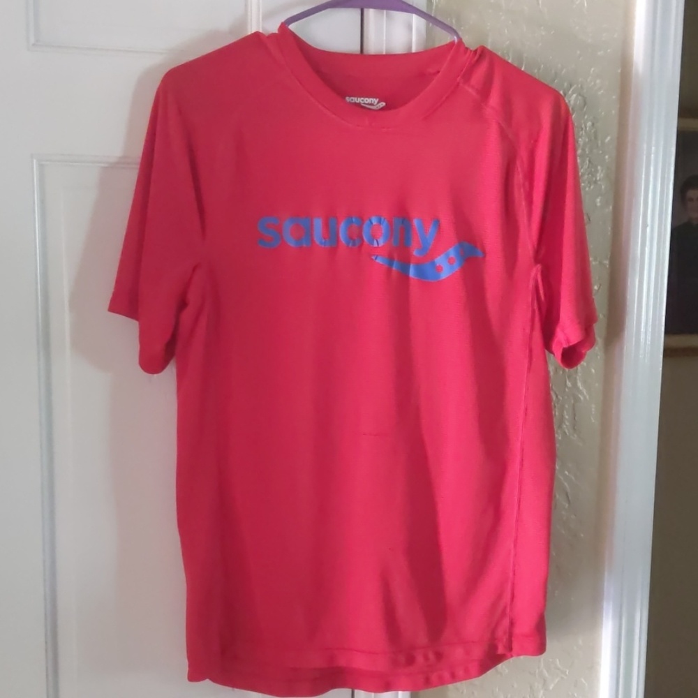 Men's red Saucony running shirt